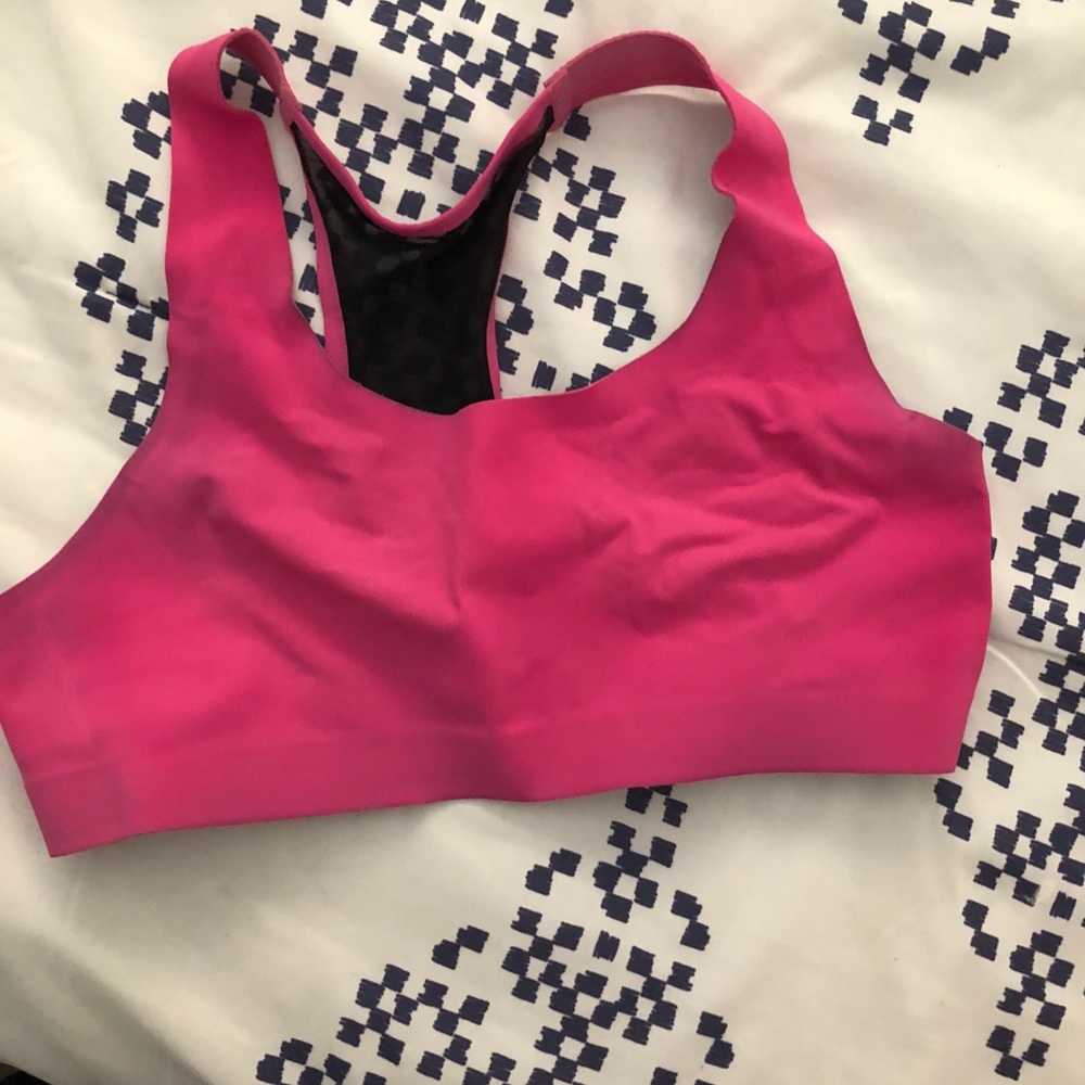 Lulu sports bra
